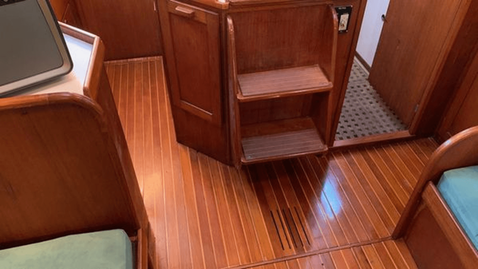 Buy a yacht Gammon 44