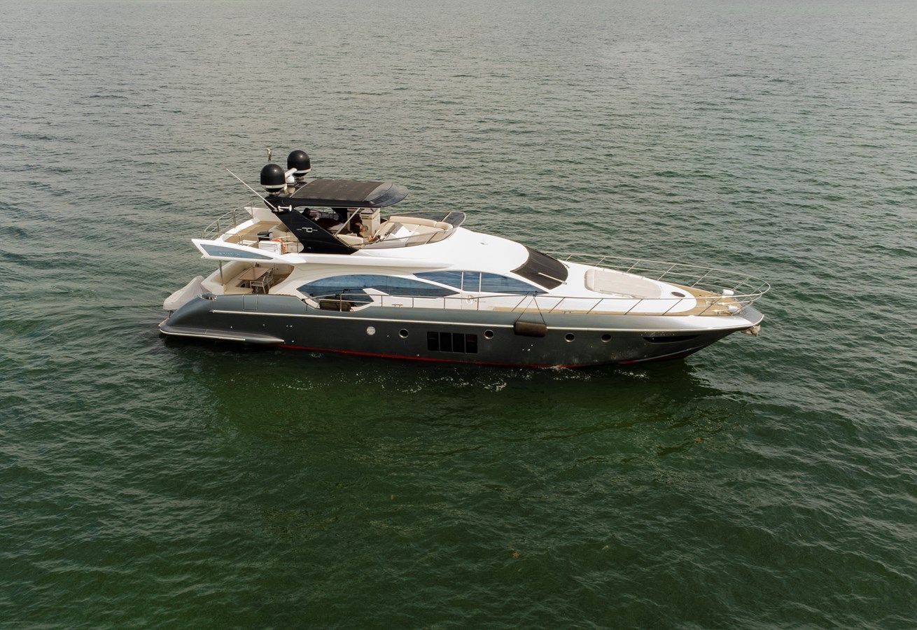 best yacht sales deals AZIMUT 70 FLYBRIDGE - Azimut Yachts