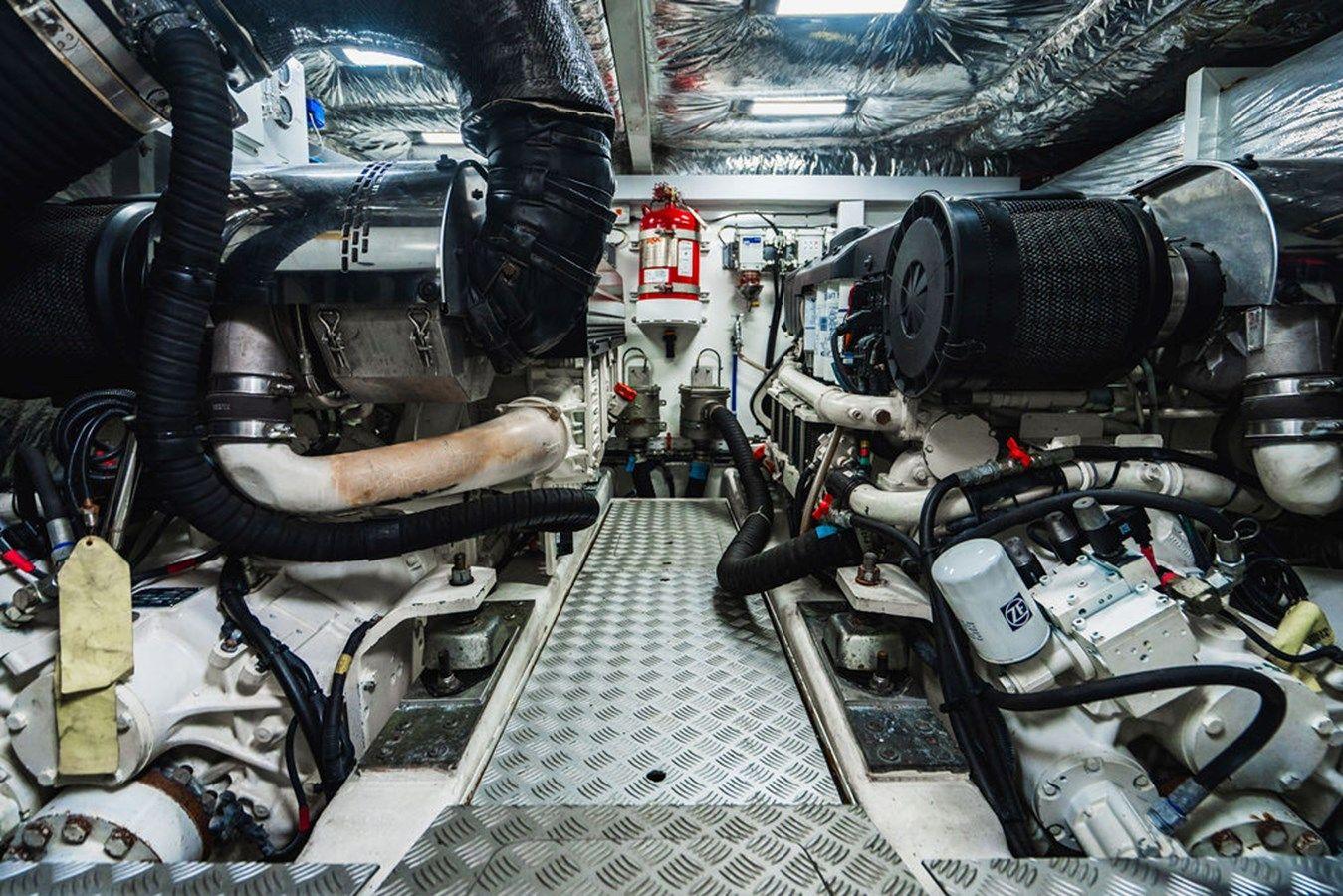 best yacht sales deals Endeavor 55