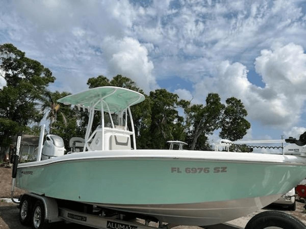 Buy a 2021 Aquasport 230 Bay Boat 2021 at Shestakov Yacht Sales