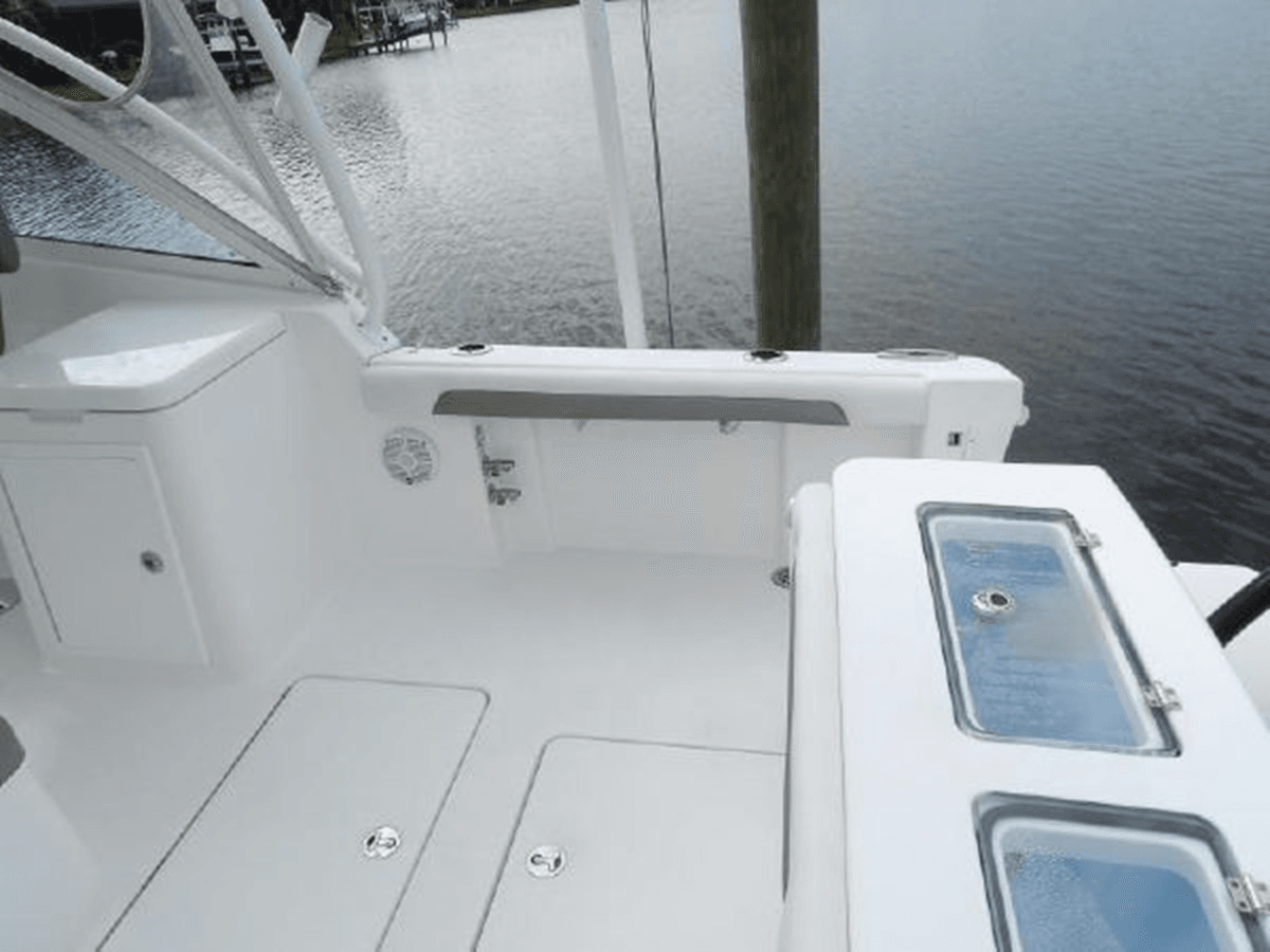 the best price on Playing Nauti 27 Dual Console