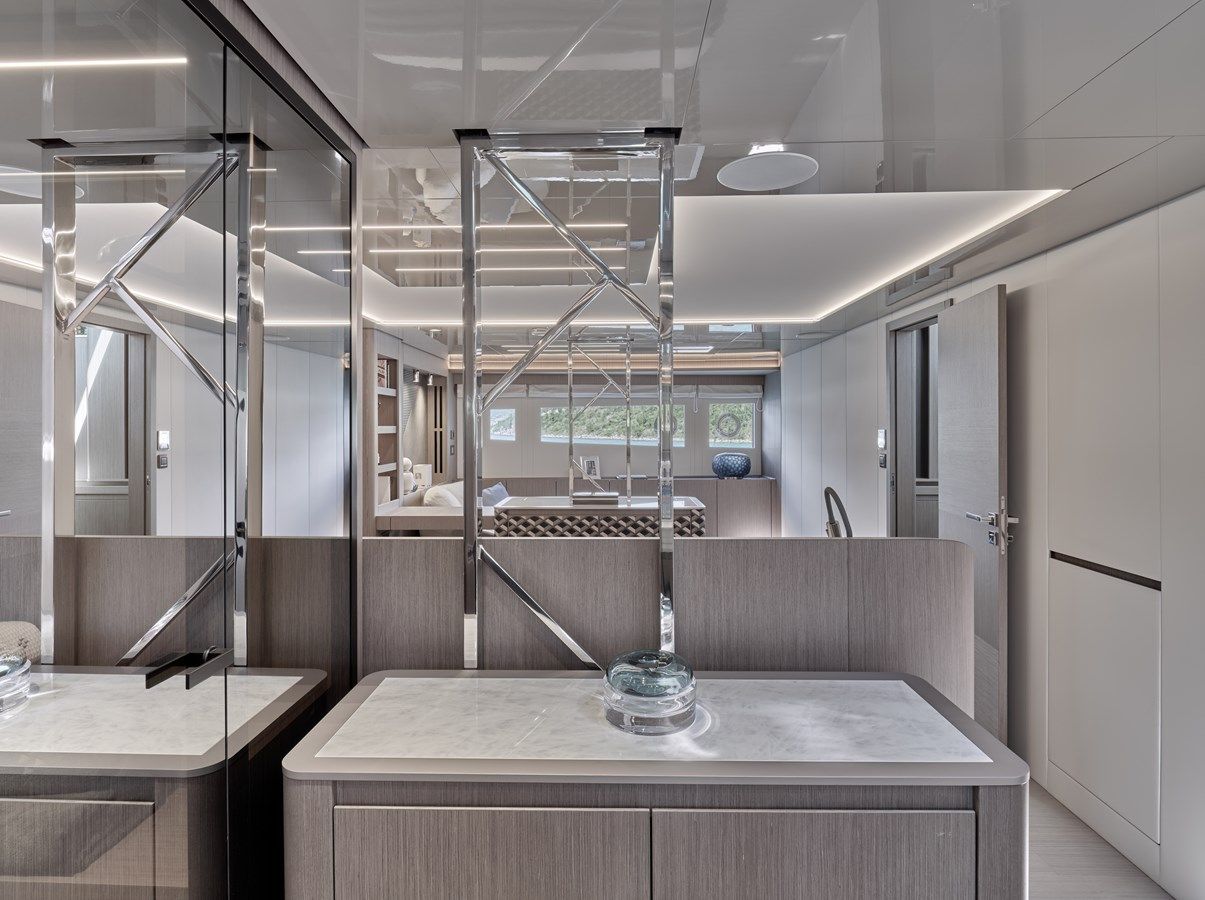 PRESTIGE M8 M8 price