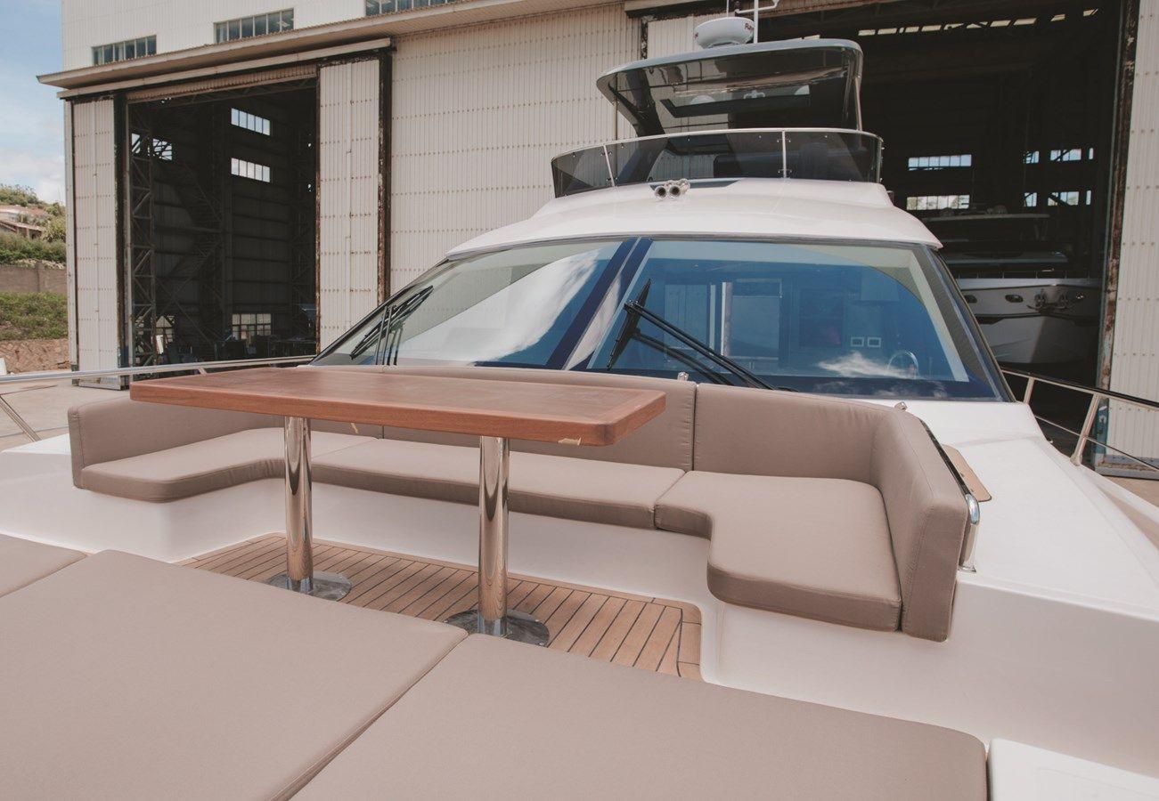 Buy a yacht MAXWELL 64 - FARADAY YACHTS GMBH