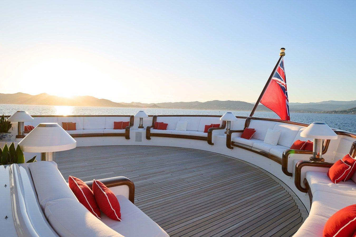 LADY BEATRICE - FeadShip