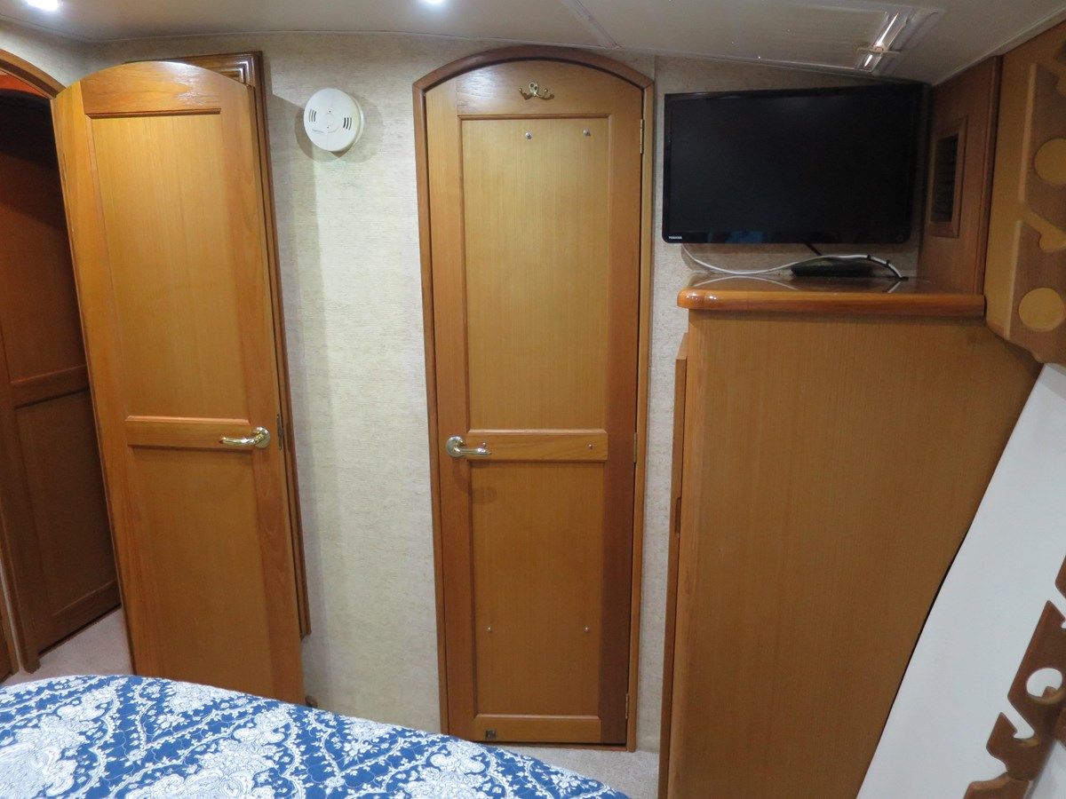 best yacht sales deals Highlander 52