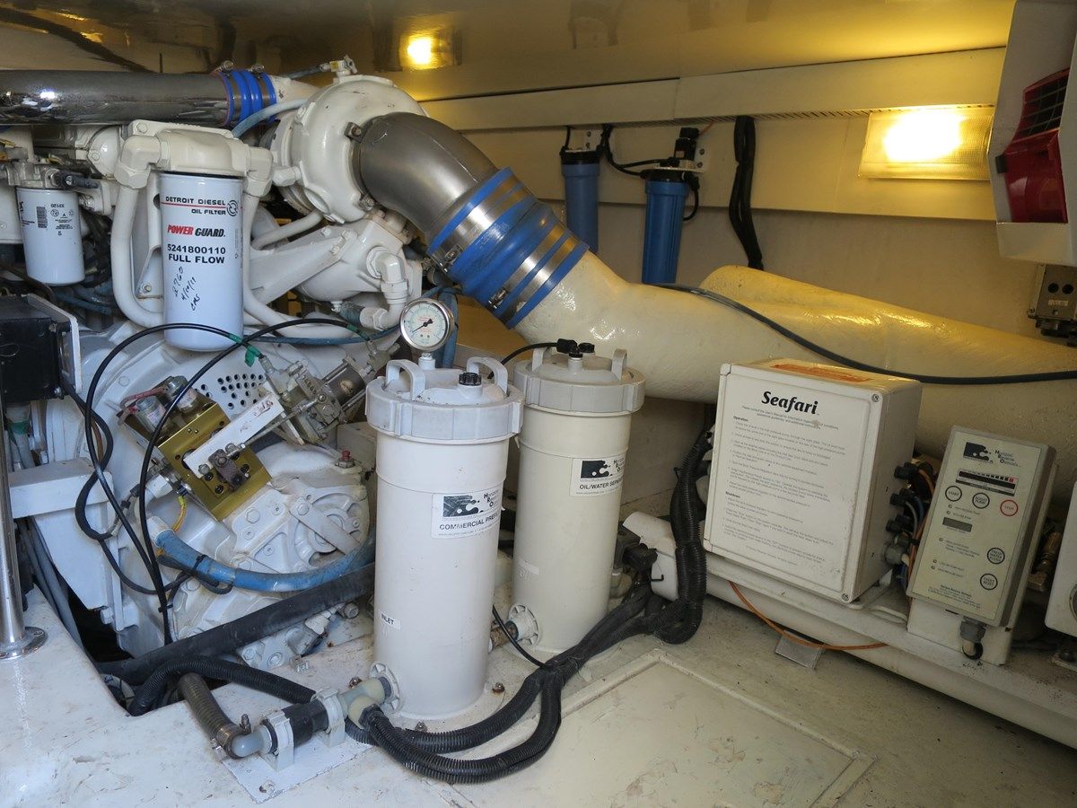 Buy a yacht Highlander - CAVILEER