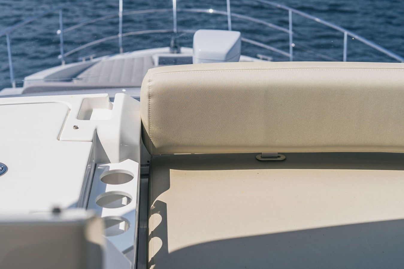 Стоимость яхты Field Office - Azimut Yachts