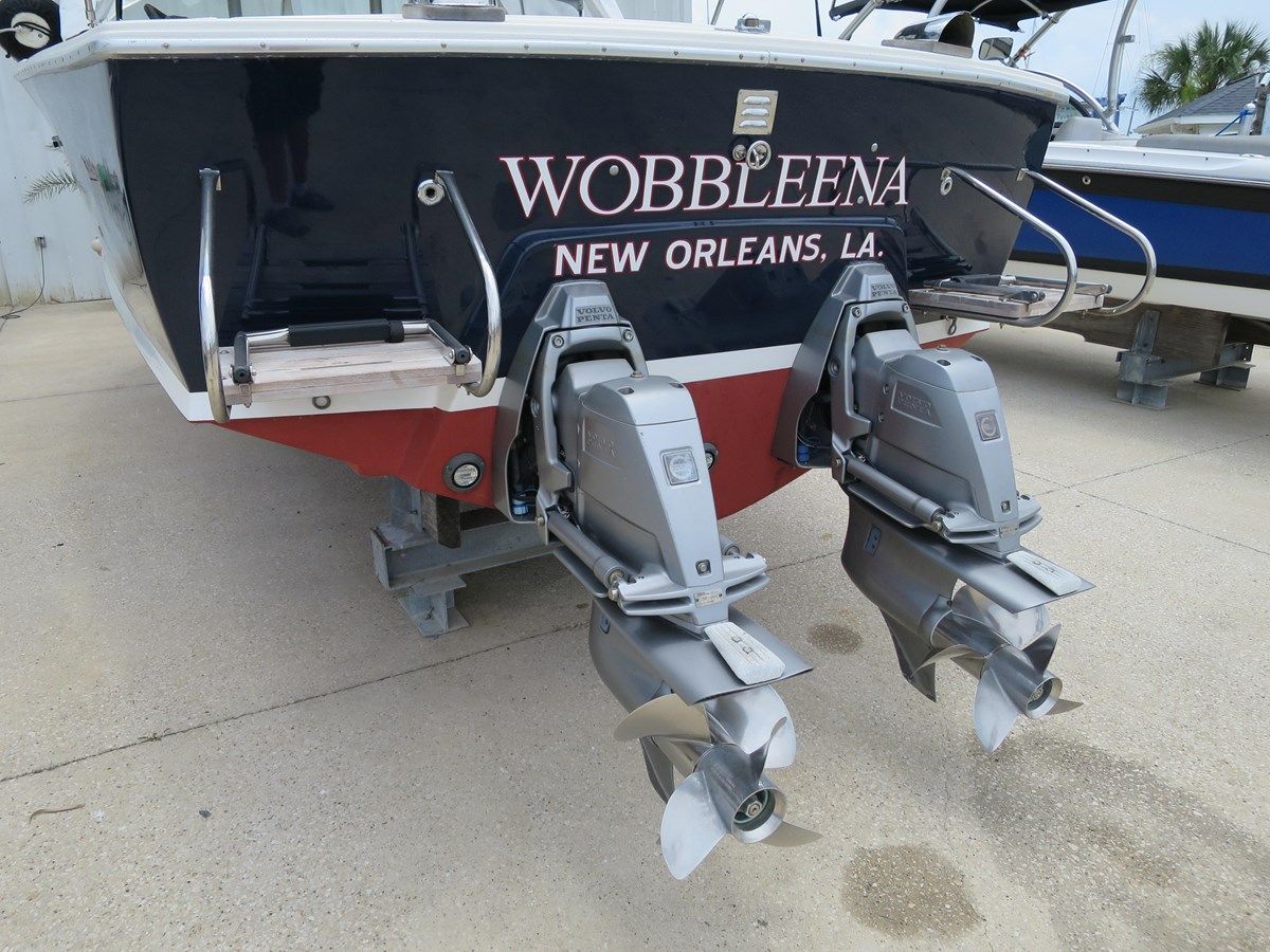 Buy a yacht Wobbleena - Bertram Yacht