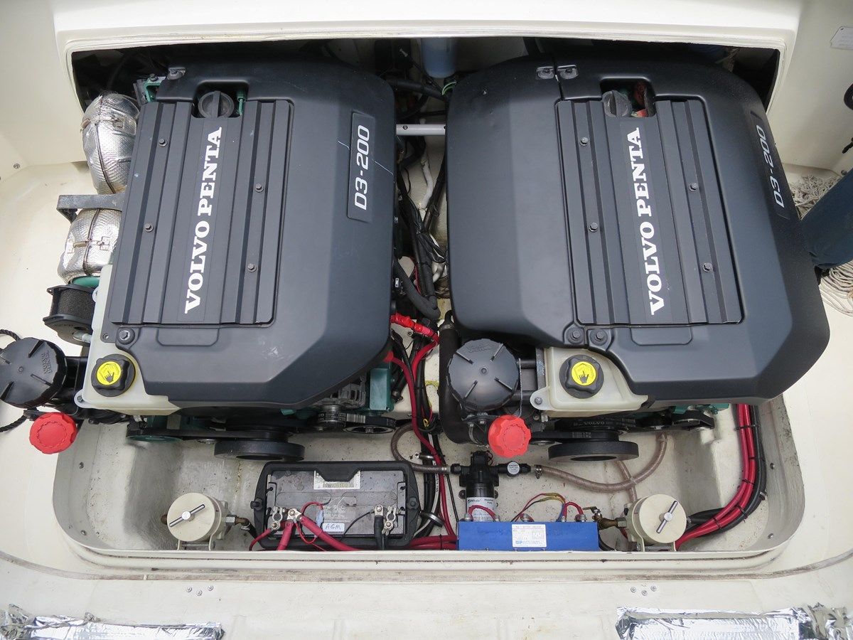 best yacht sales deals Wobbleena 25