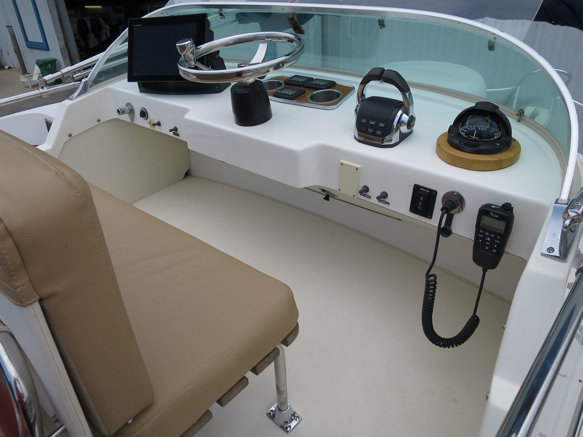 Wobbleena - Bertram Yacht