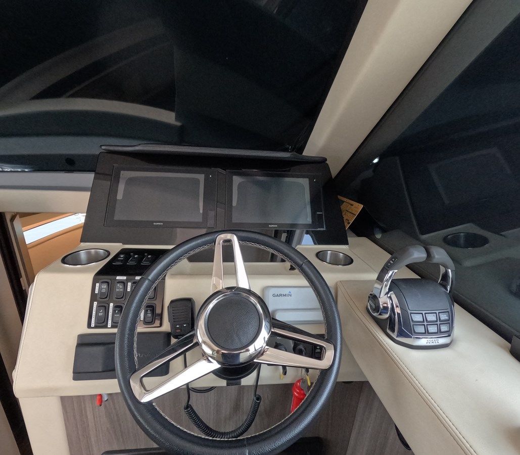 best yacht sales deals SIX HEARTS - Regal