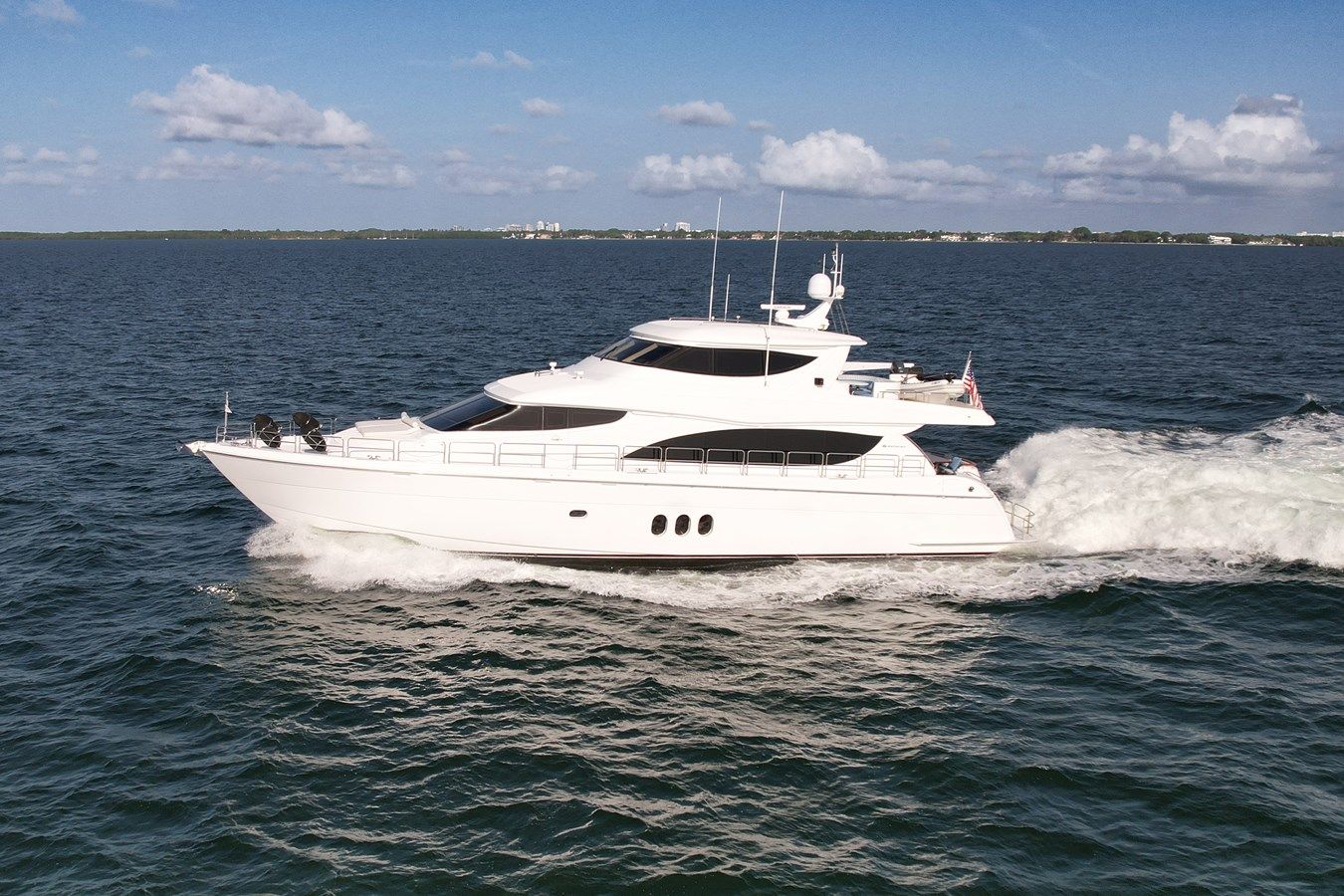 Buy a Hatteras 80 Motor Yacht at Shestakov Yacht Sales