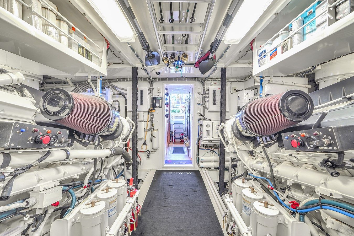 Hatteras 80 Motor Yacht yacht sale