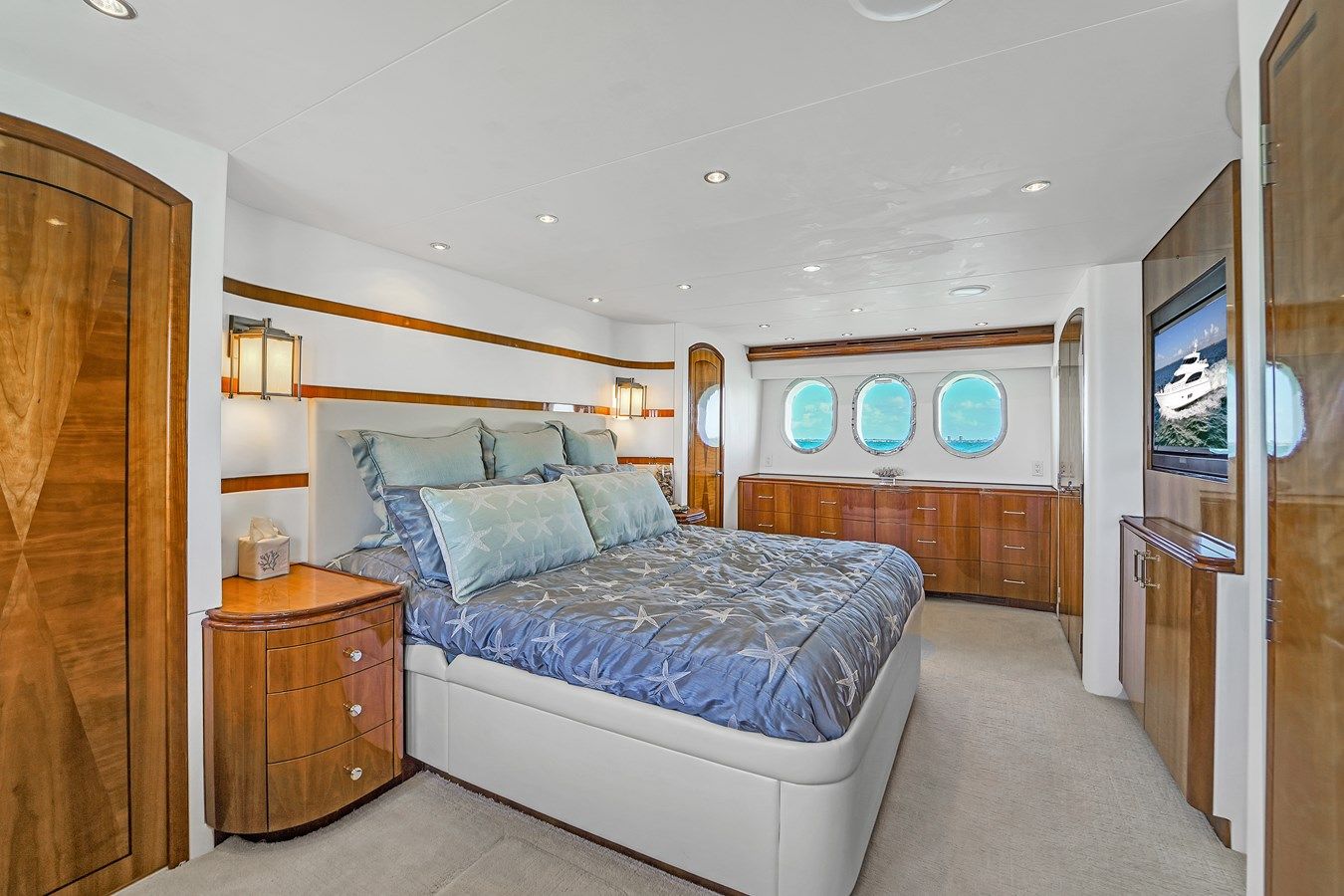 Hatteras 80 Motor Yacht - Hatteras yacht sale