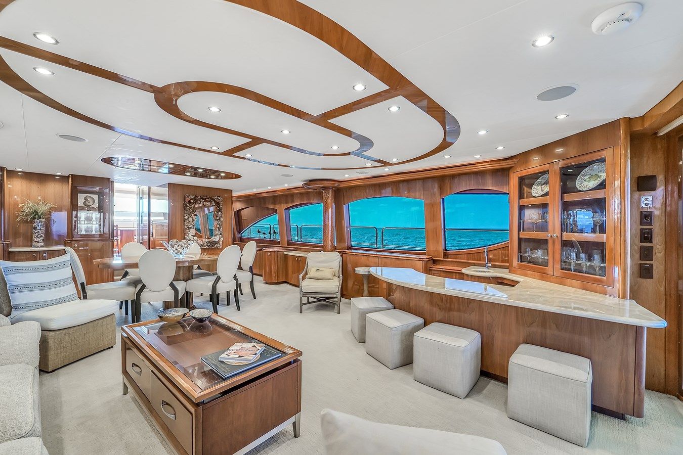best yacht sales deals Hatteras 80 Motor Yacht - Hatteras