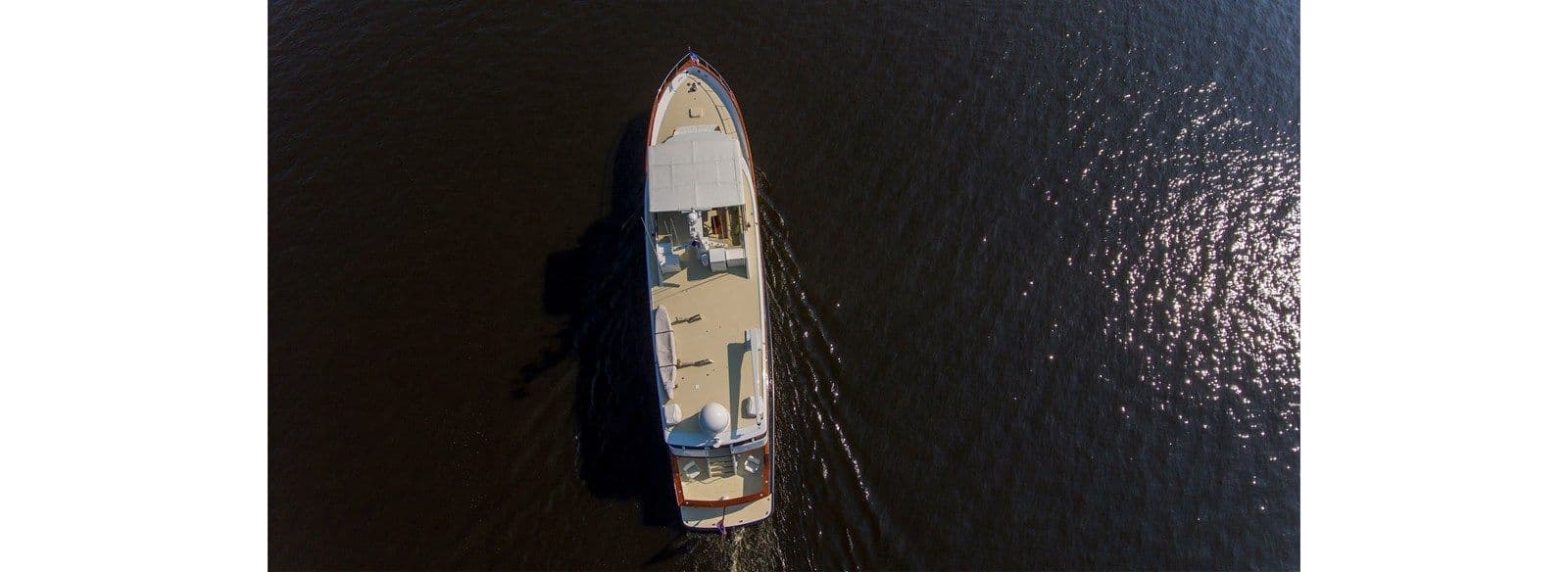 Buy a yacht SUMMER SONG Flush Deck Motor Yacht