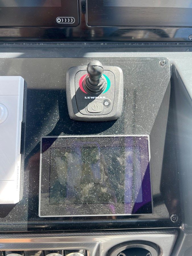 Buy a yacht Formula 430 2021