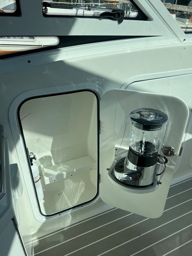 best yacht sales deals Formula 430 - Formula Boats