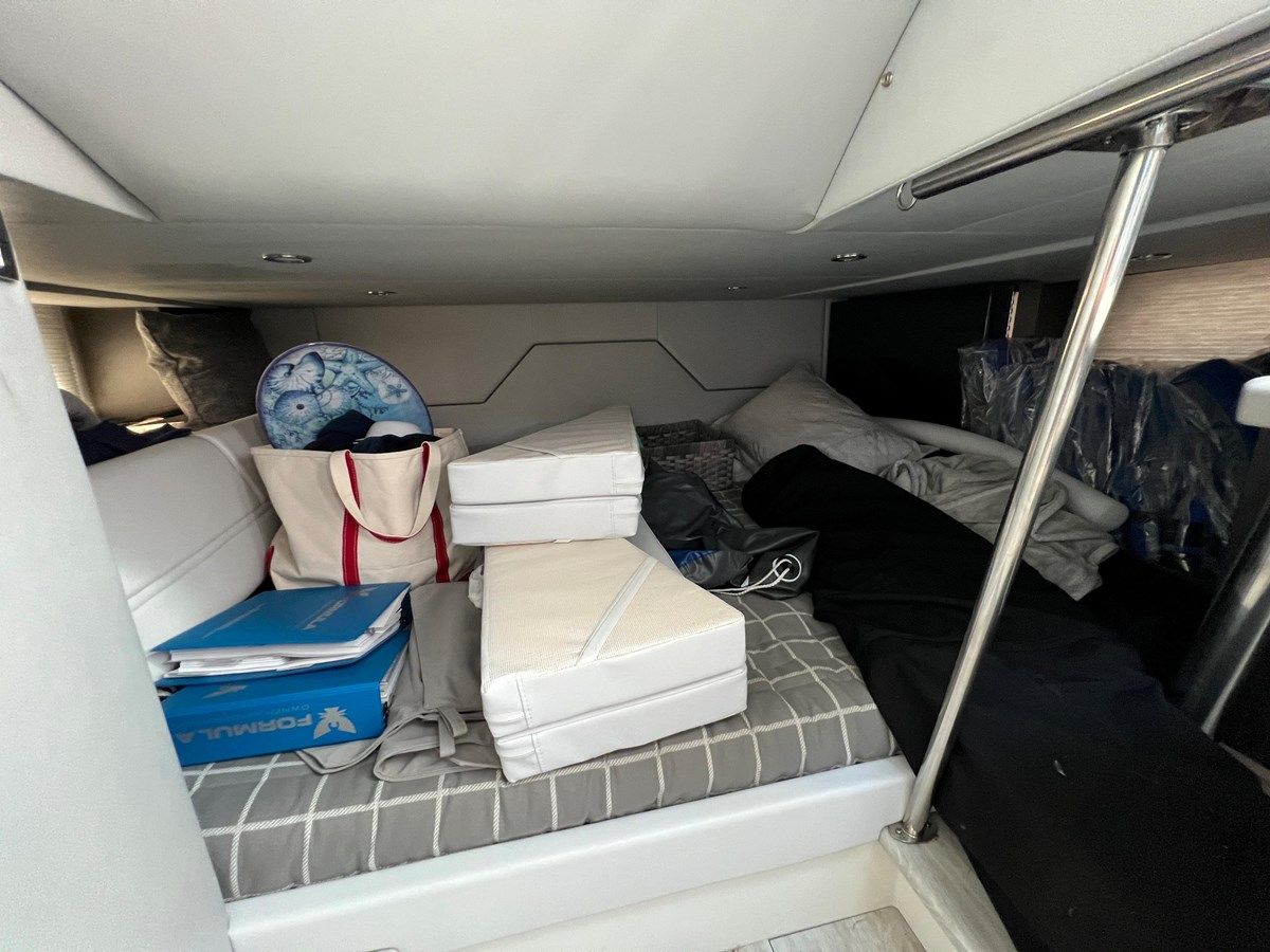 best yacht sales deals Formula 430 2021