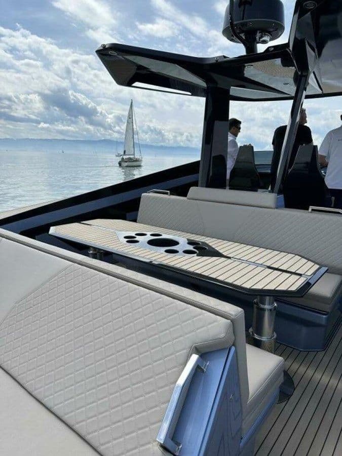 the best price on SAY 42