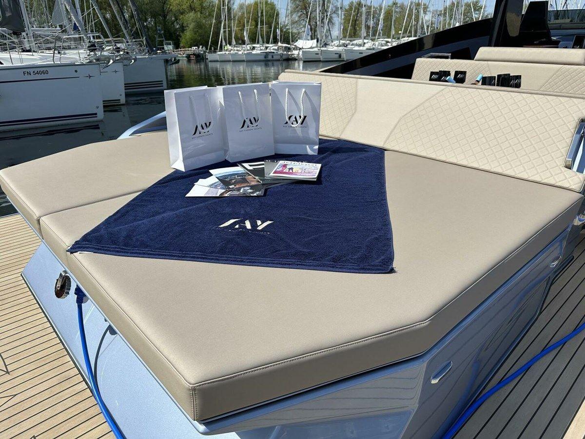 SAY 42 - SAY CARBON YACHTS yacht sale