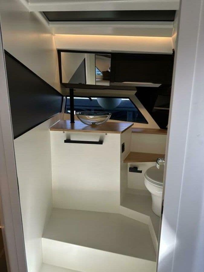 best yacht sales deals SAY 42 - SAY CARBON YACHTS