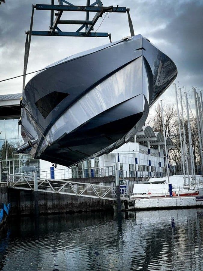 the best price on SAY 42 2023