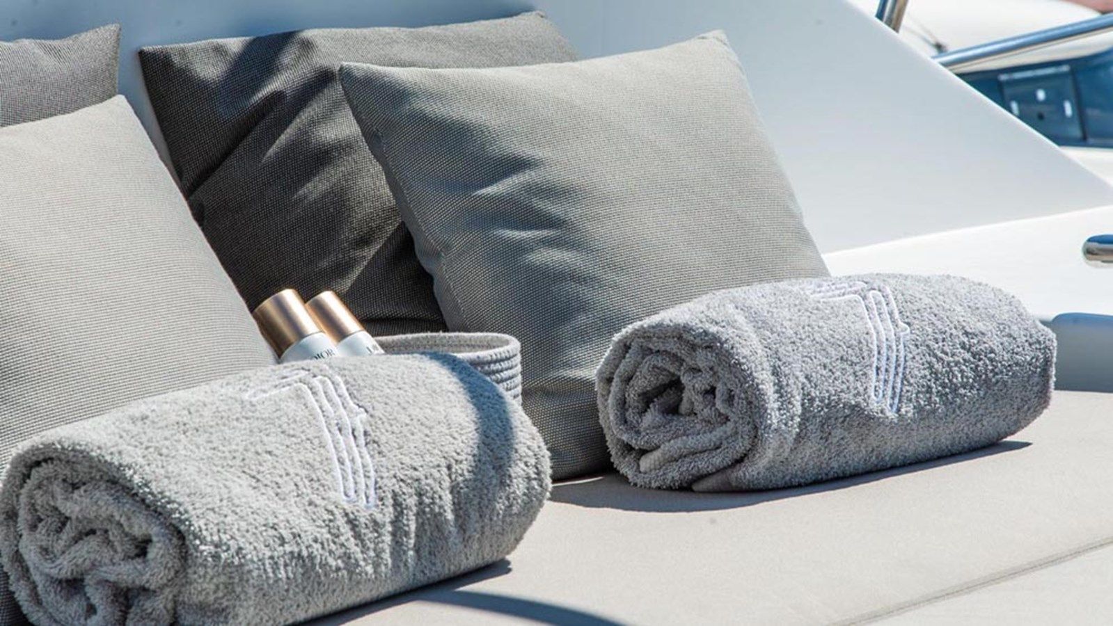 Buy a yacht SEVEN YOU 93