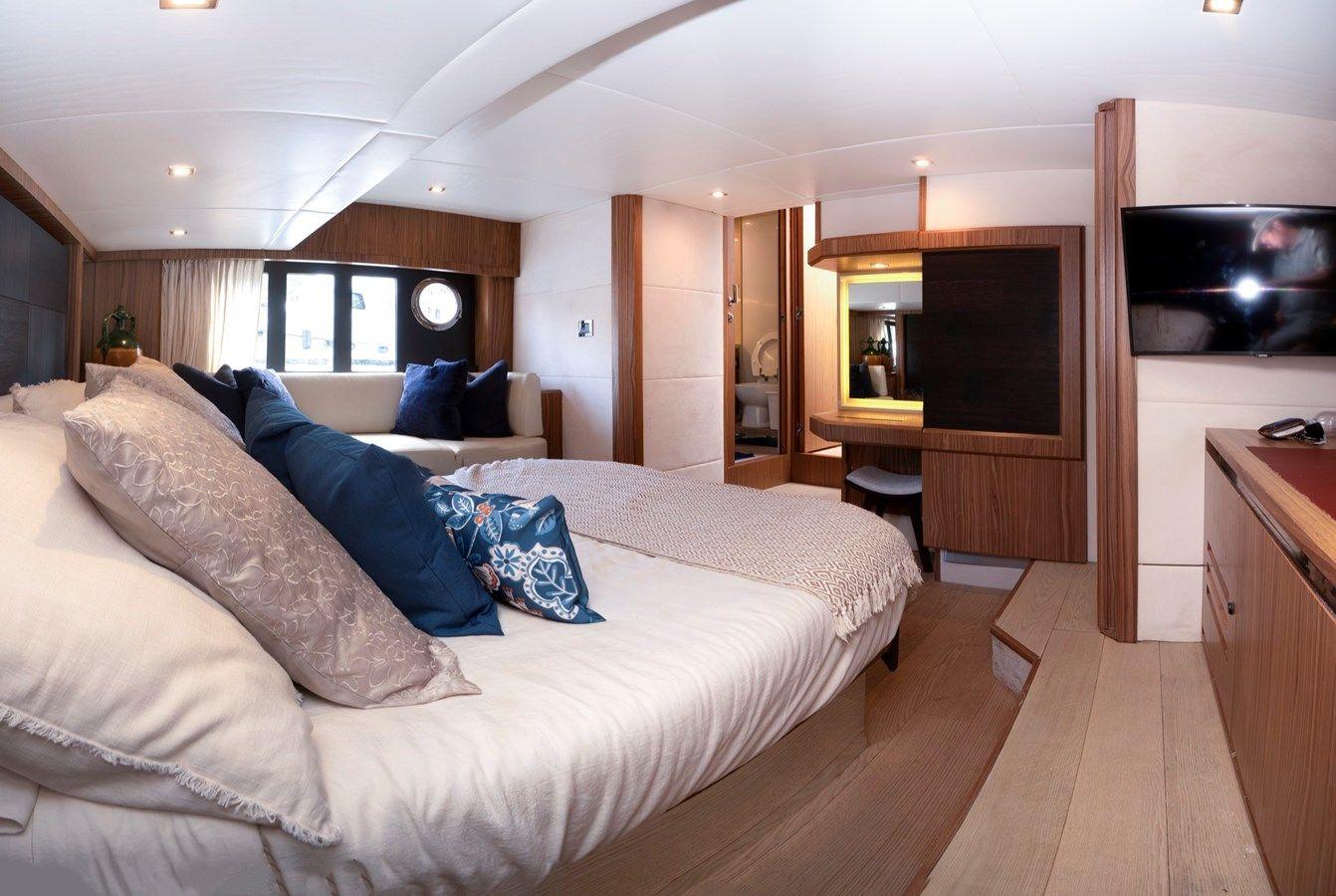 Купить яхту DISCO 1 56 в Shestakov Yacht Sales