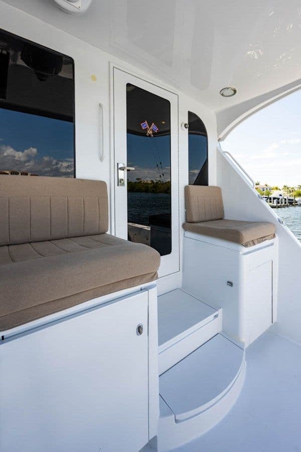 best yacht sales deals EAGLE'S NEST - Hatteras