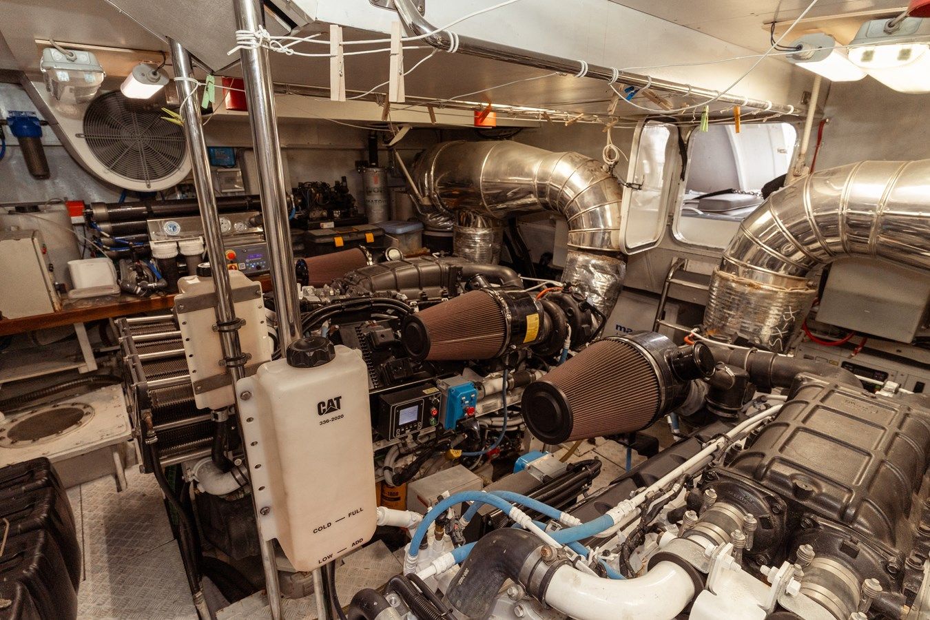 Buy a yacht CINQUE LUNE 85 Sport X