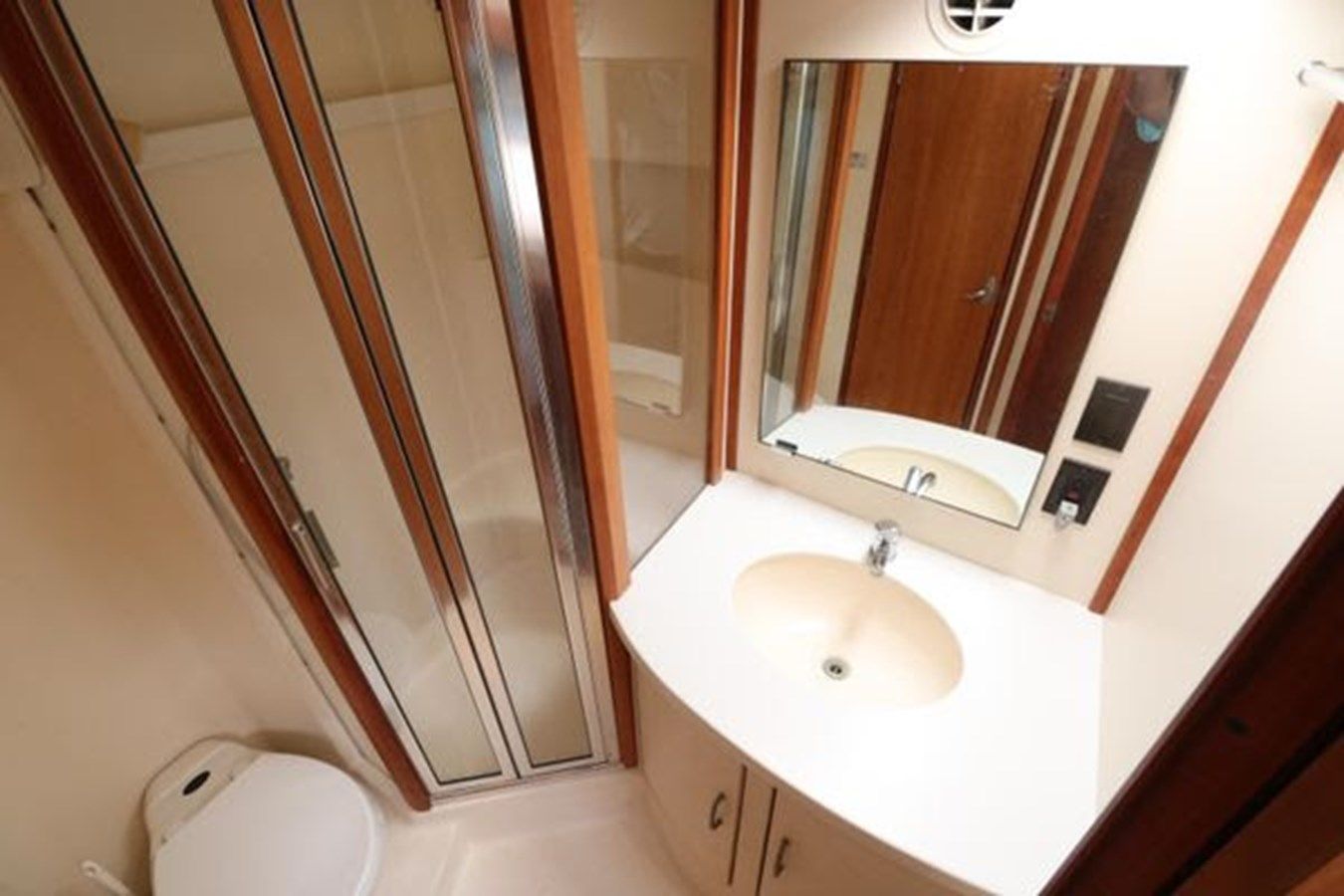 2002 Luhrs 36 Convertible - LUHRS price