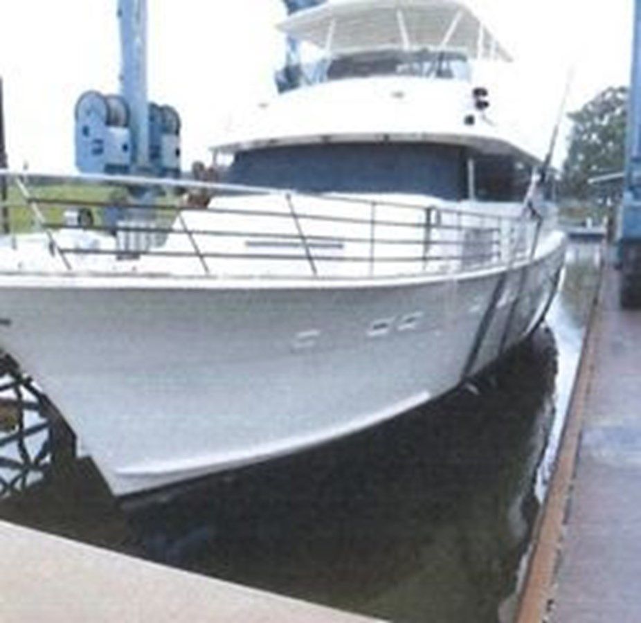 best yacht sales deals Freedom - Hatteras