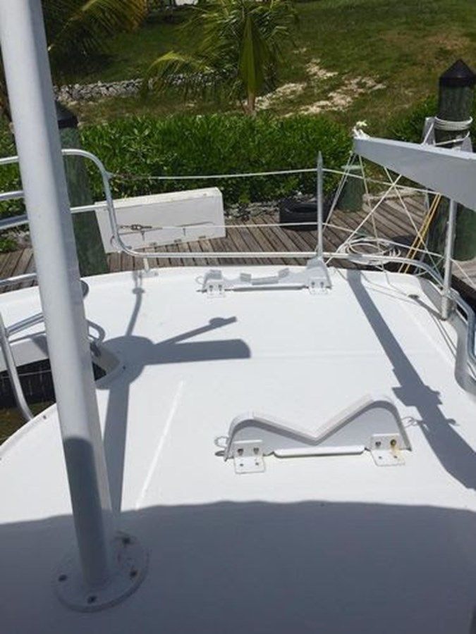 Buy a yacht 2002 Mainship 390 Trawler 390 Trawler