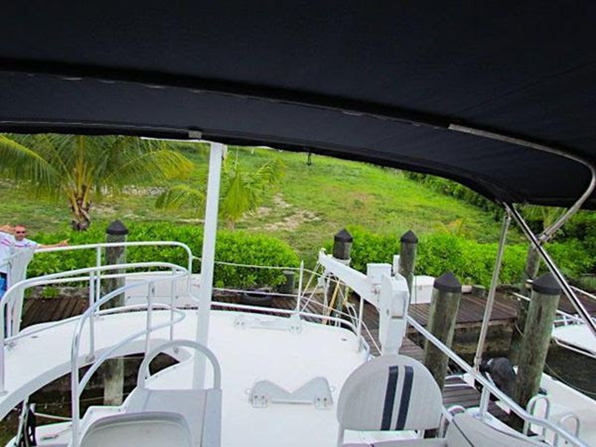 best yacht sales deals 2002 Mainship 390 Trawler 39