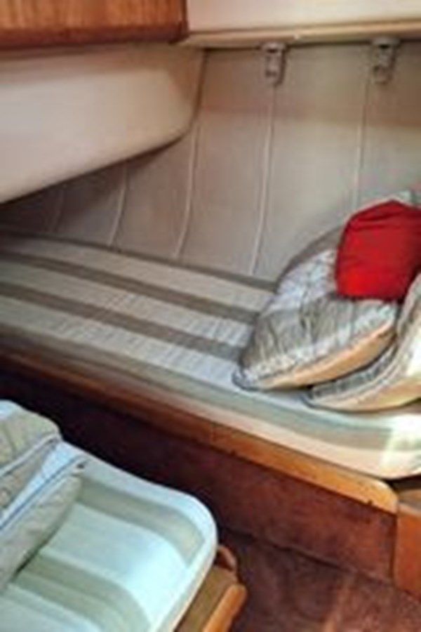 best yacht sales deals Green Eyed Lady - MAINSHIP