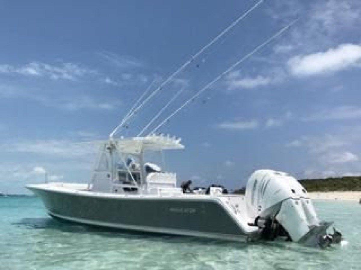 the best price on 2003 Regulator 32 Center Console