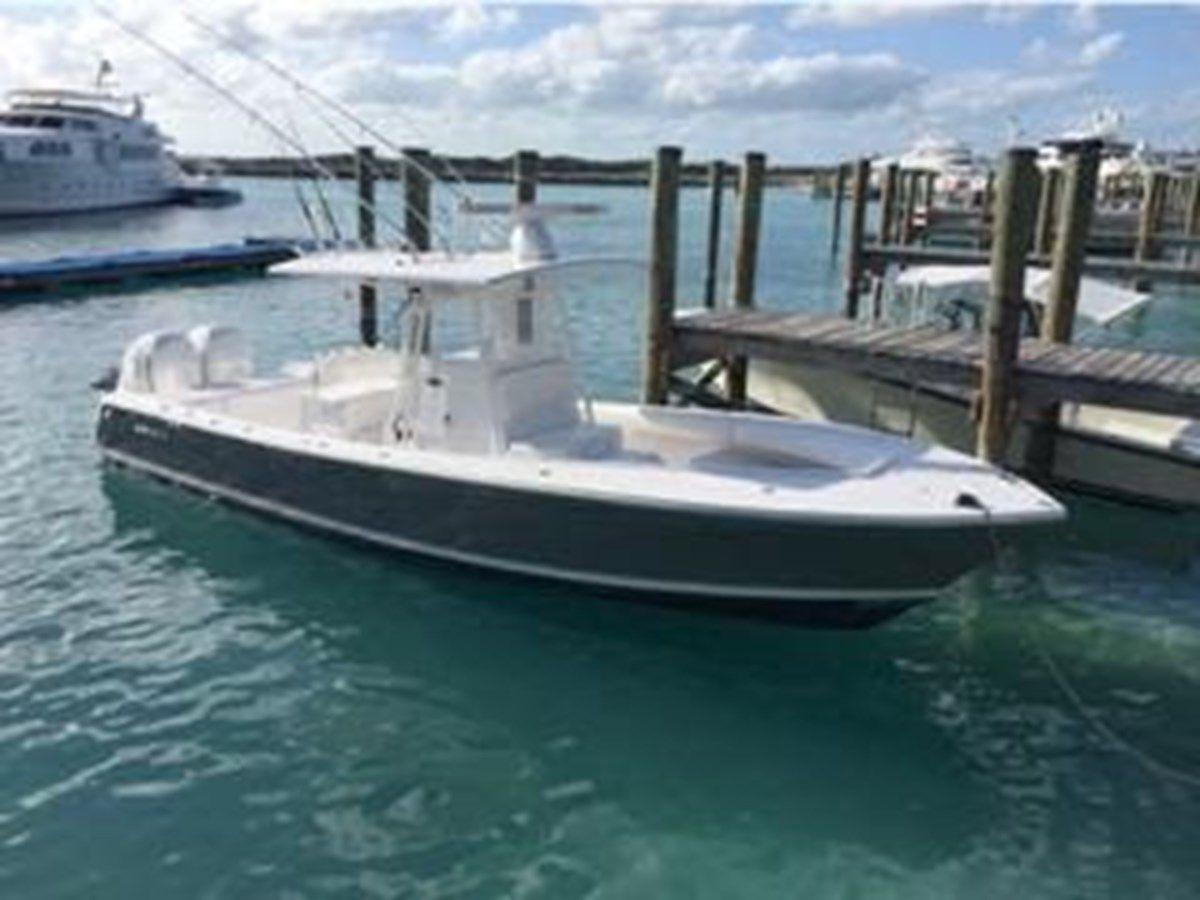 2003 Regulator 32 Center Console - REGULATOR