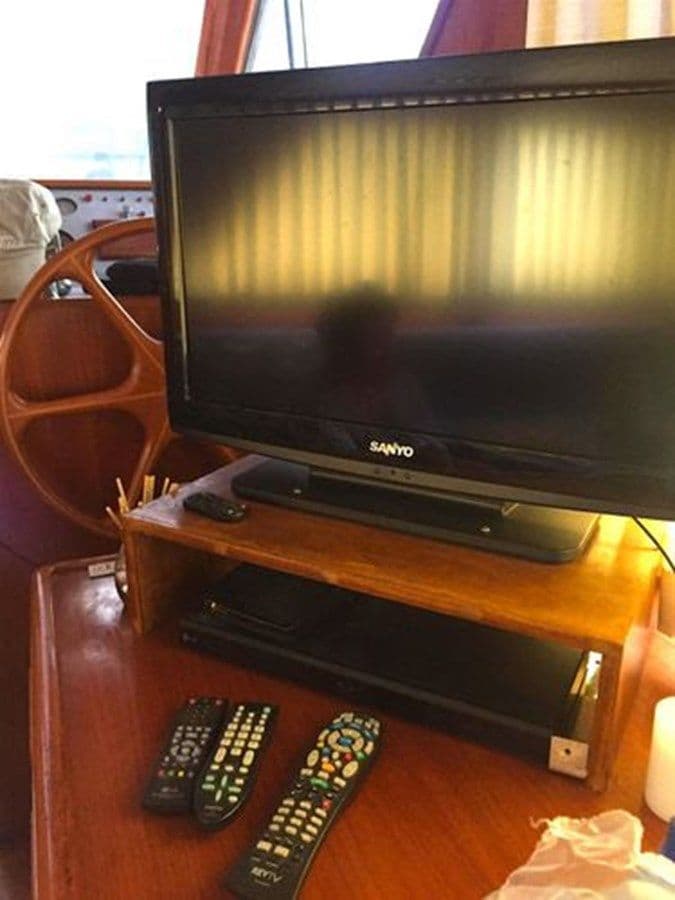 1989 Ocean Alexander 42 Sedan 42 yacht sale