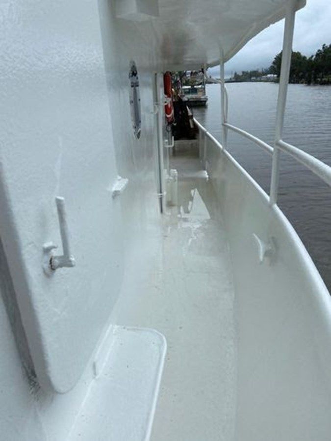 Лучшие предложения покупки яхты 1984 Commercial 72 Trawler Freezer Shrimper 72