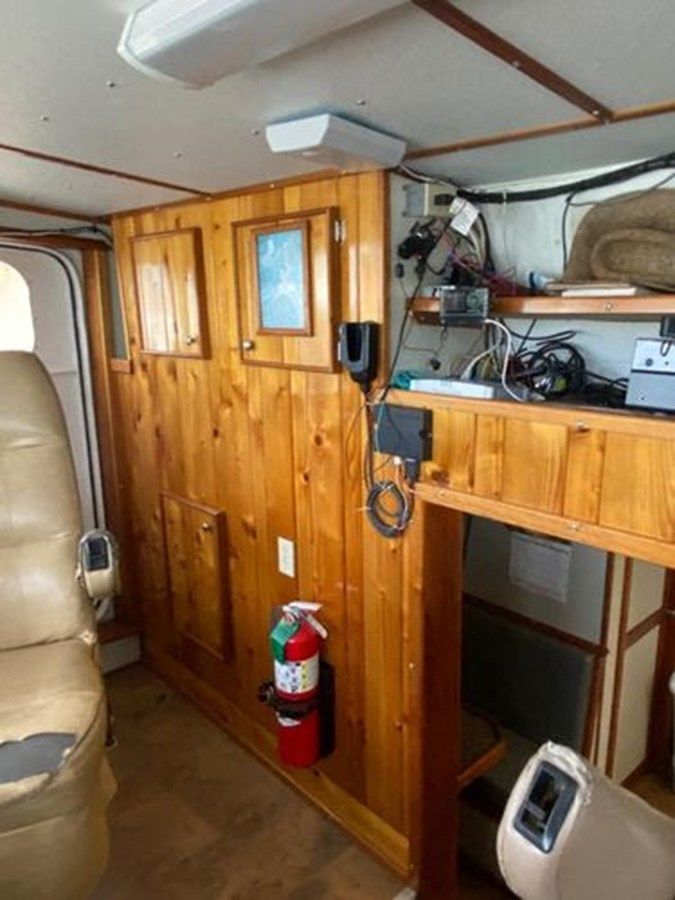 Стоимость яхты 1984 Commercial 72 Trawler Freezer Shrimper 72