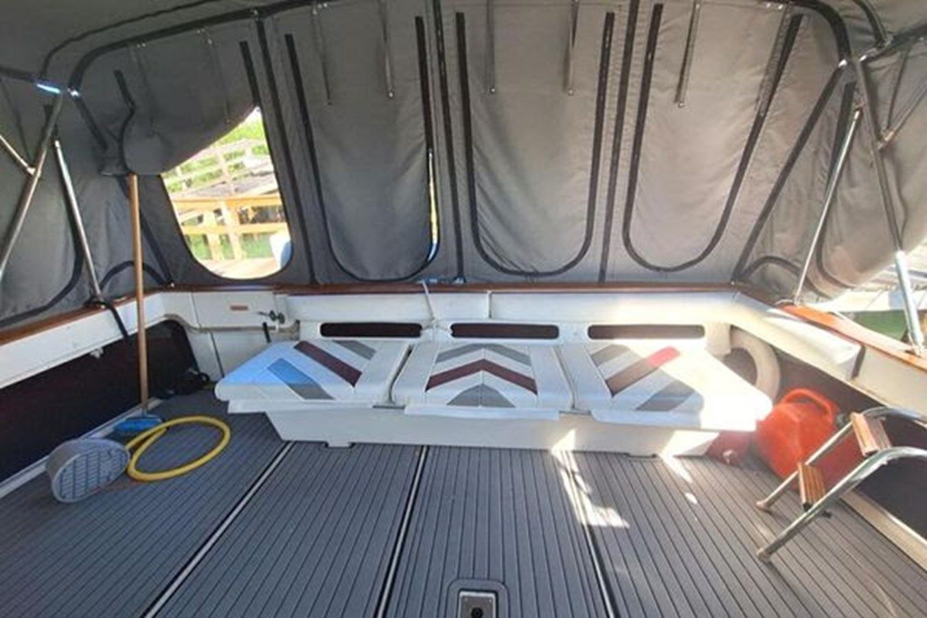 Лучшие предложения покупки яхты 1985 Sea Ray 390 Express Cruiser