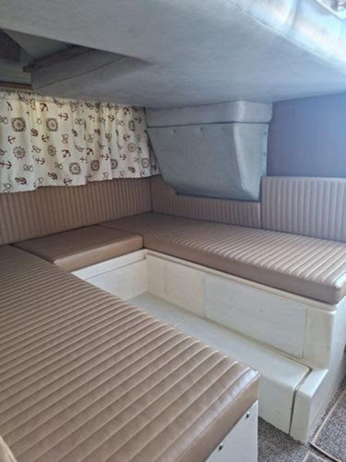 Buy a 1989 Albin 32 Sportfisher 1989 at Shestakov Yacht Sales