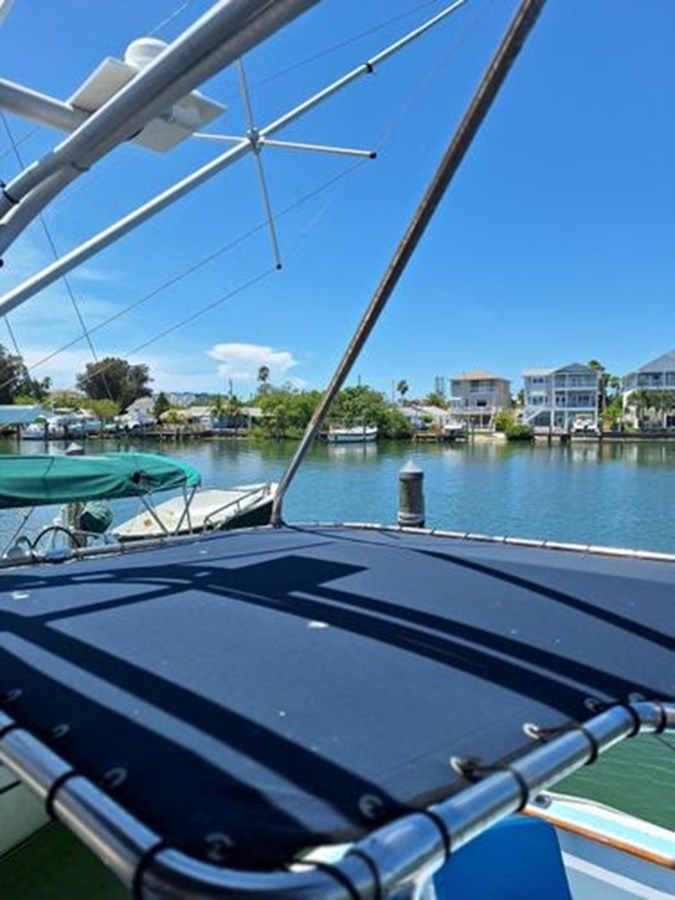 1989 Albin 32 Sportfisher - ALBIN