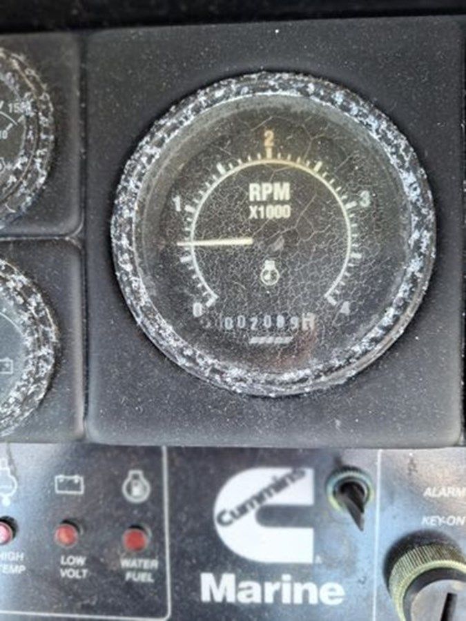 1989 Albin 32 Sportfisher - ALBIN