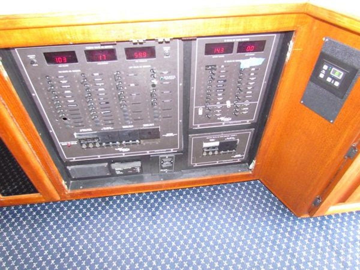 Купить 1990 Viking 52 Convertible Sportfish - VIKING