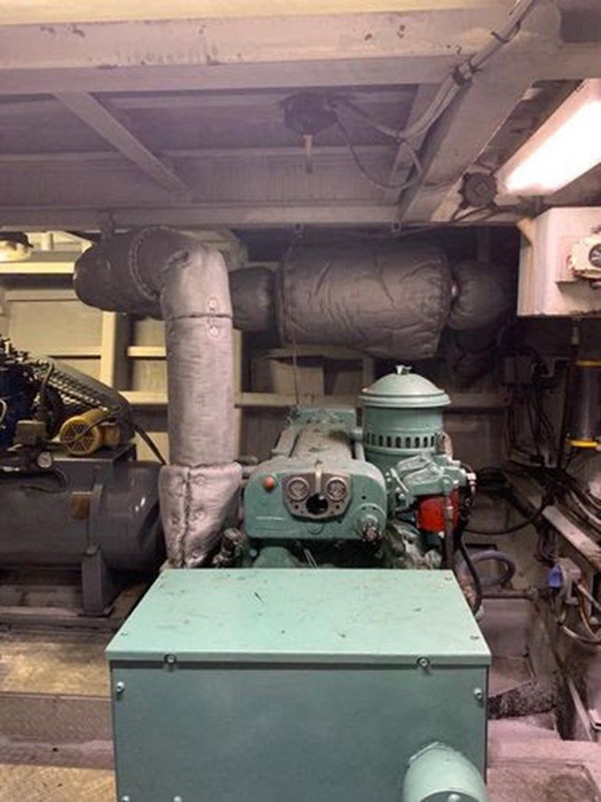 Buy a yacht 1991 Commercial 170 Crew boat - CUSTOM