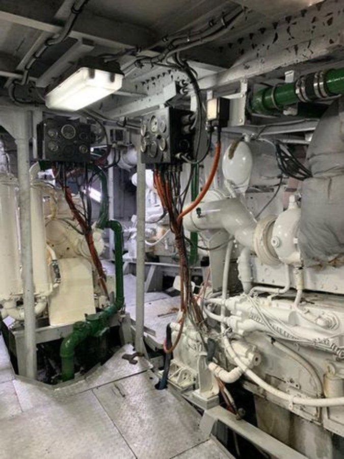 1991 Commercial 170 Crew boat 170 yacht sale