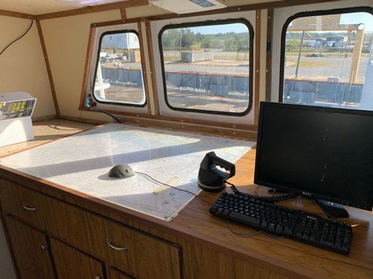 best yacht sales deals 1991 Commercial 170 Crew boat