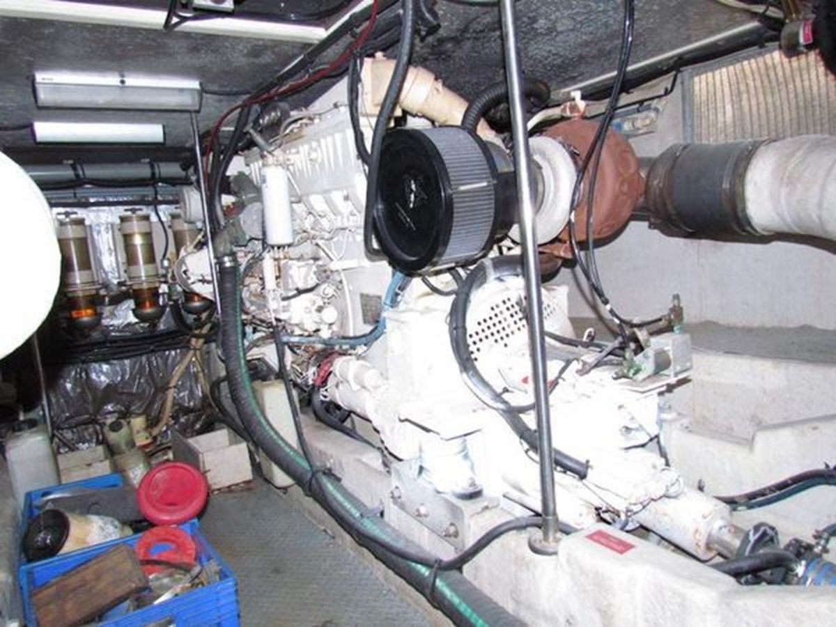 Buy a 1996 Sea Ray 55 Sedan Bridge 550 Sedan Bridge at Shestakov Yacht Sales